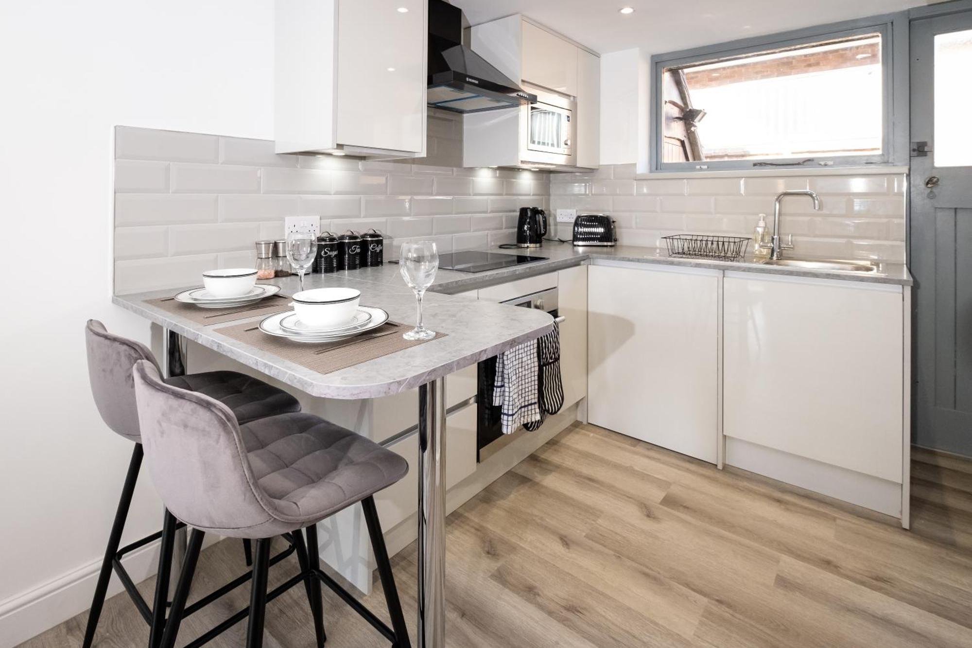 Trinity Apartments Stratford Upon Avon Exterior photo